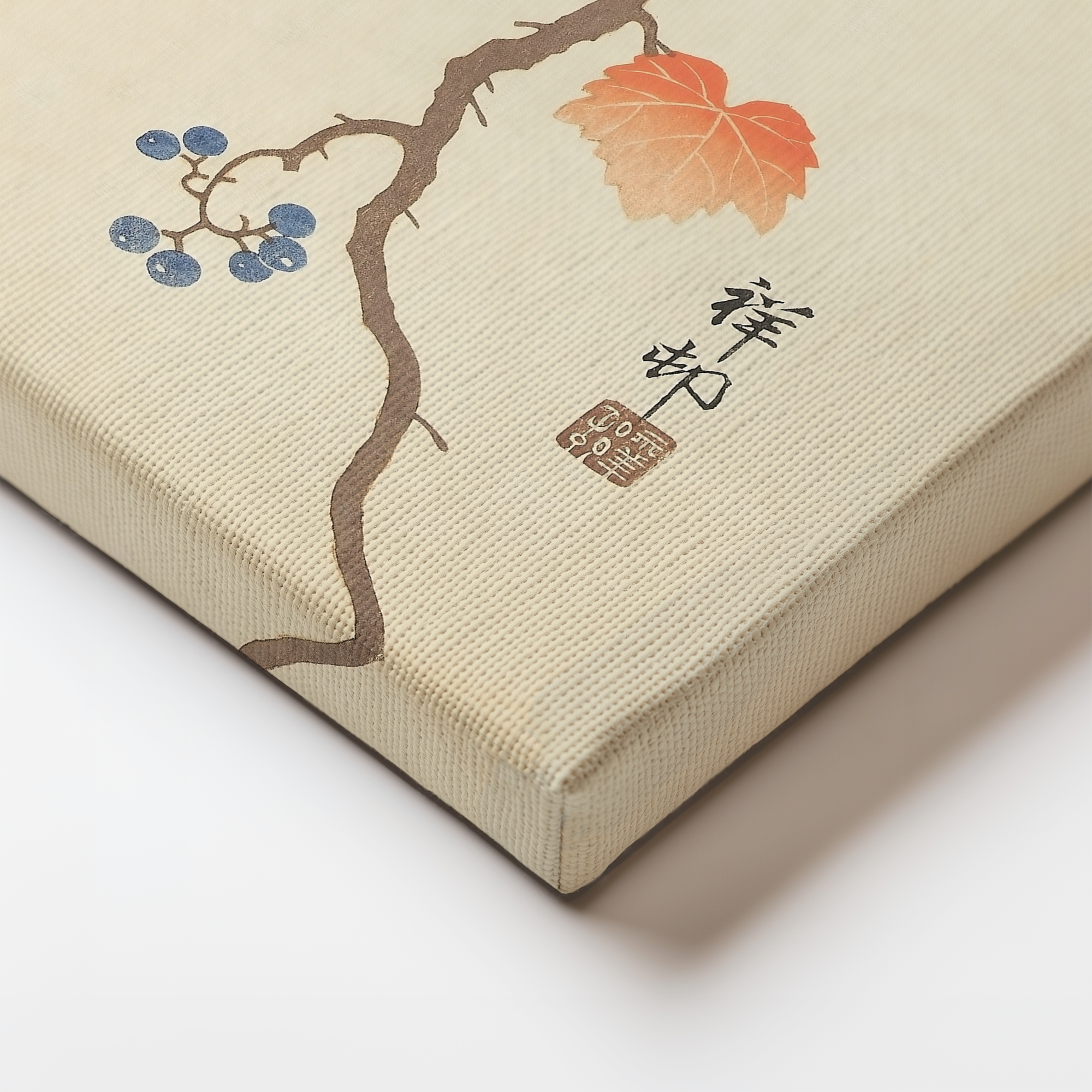 Bird and Red Ivy Europe